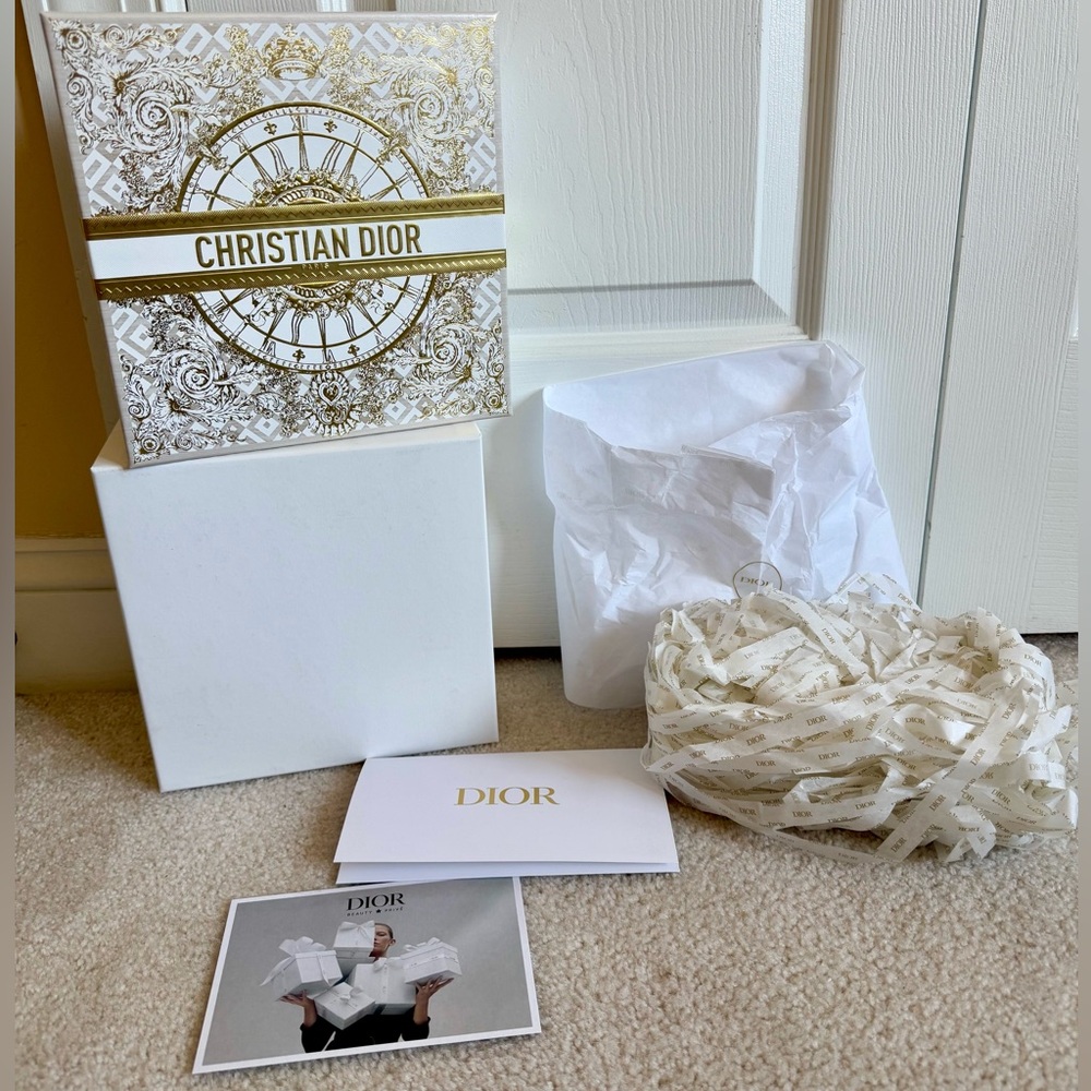 Christian Dior Beauty Holiday 2024 Gift Box Limited Edition 8x8x4, Tissue paper